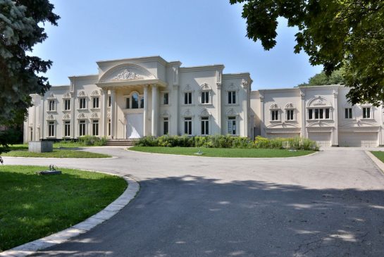This Park Lane Circle home sold for $13.4 million in 2013 as realtors saw more local buyers and foreign investors looking to buy luxury homes, largely in Toronto, but also in Mississauga and Oakville. 